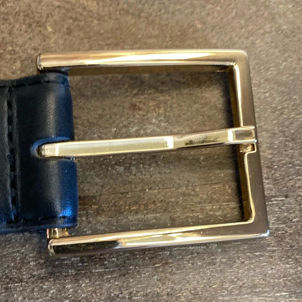 Halogen Men's Black Leather Belt Gold Tone Buckle Size Large Trouser Fit Classic